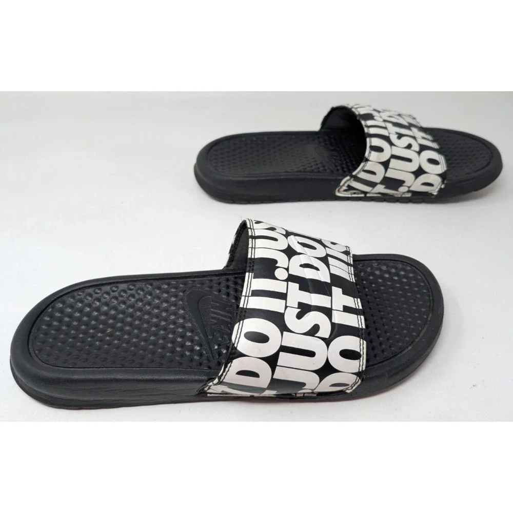 Nike Benassi JDI Logo Sandals Men's Size 8 Slides 631261-024 Just Do It Print